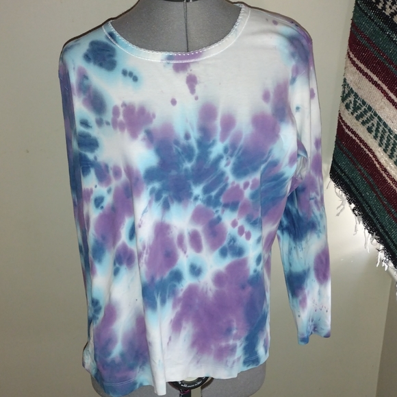 Tie Dye Long Sleeved Shirt, Blue Tie Dye Shirt, Blue Purple Tie Dye Blouse - Picture 7 of 16